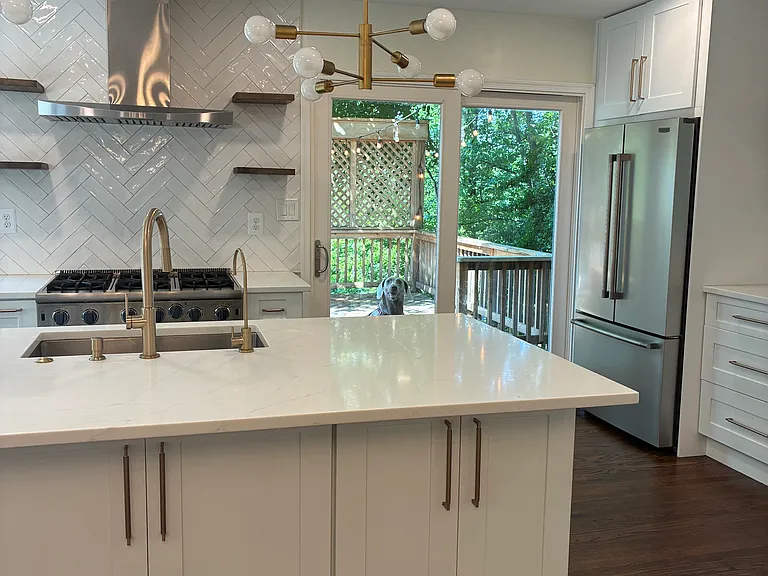 7620 Winterberry Pl — Photo 6