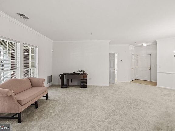 5th image of 123 Glyndon Trace Dr