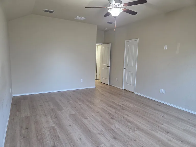 12205 Big Rock Dr — Photo 15