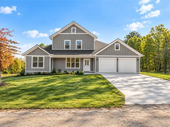 19 Lasswade Cir, Bella Vista, AR 72715