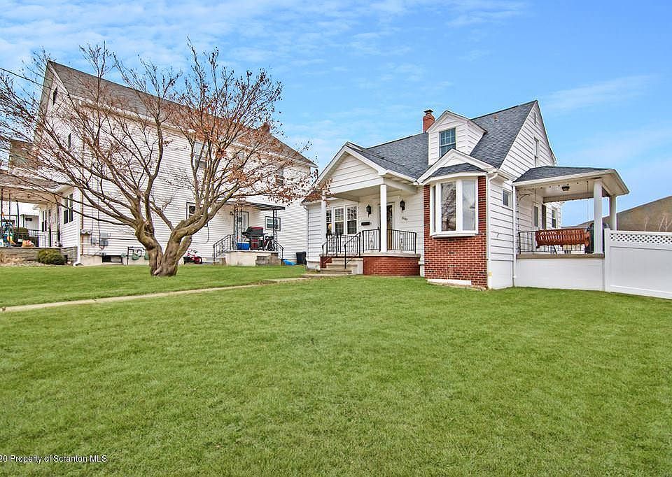 1st image of 808 Price St