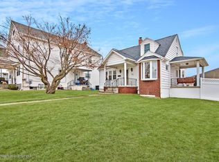 808 Price St, Dickson City, PA