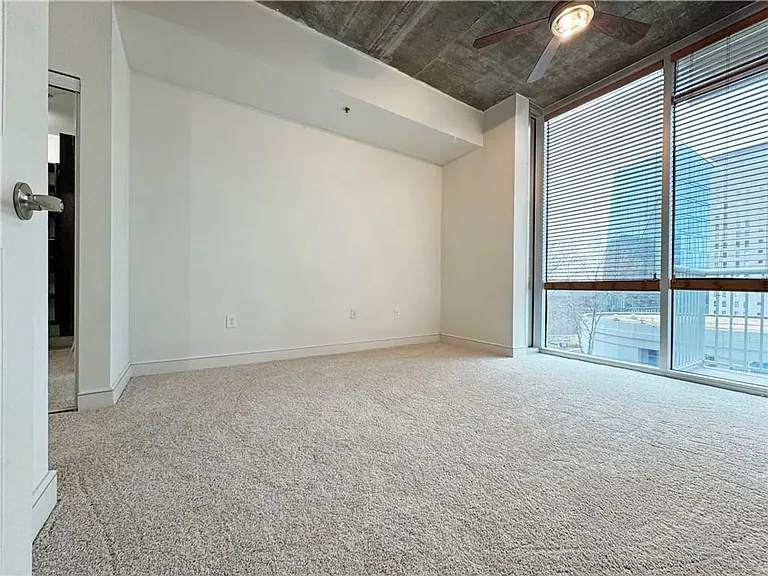 950 W Peachtree St NW — Photo 10