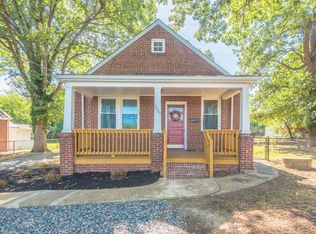 1637 Hopkins Rd, Richmond, VA 23224