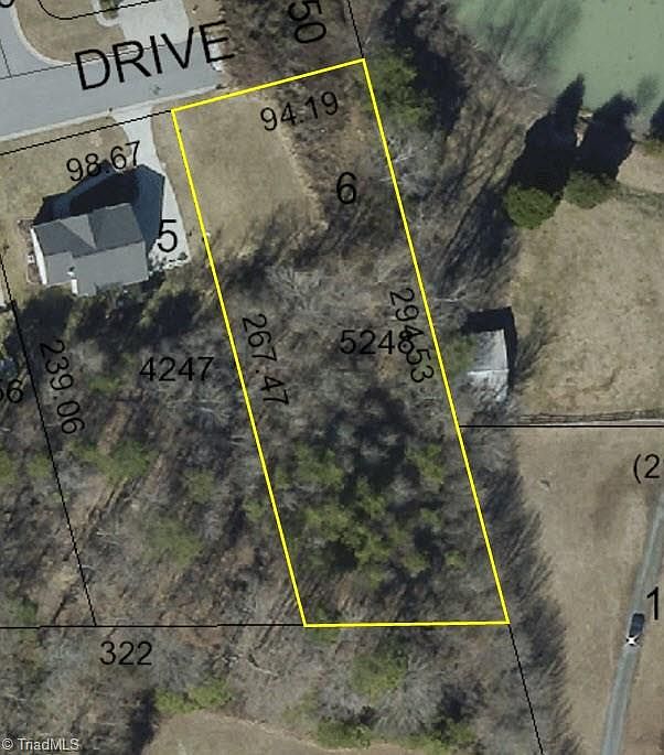 1st image of 212 Topaz Dr