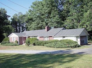 8728 White Horse Rd, Greenville, SC 29617