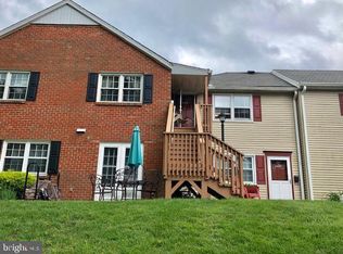 1406 Yardley Commons, Yardley, PA 19067