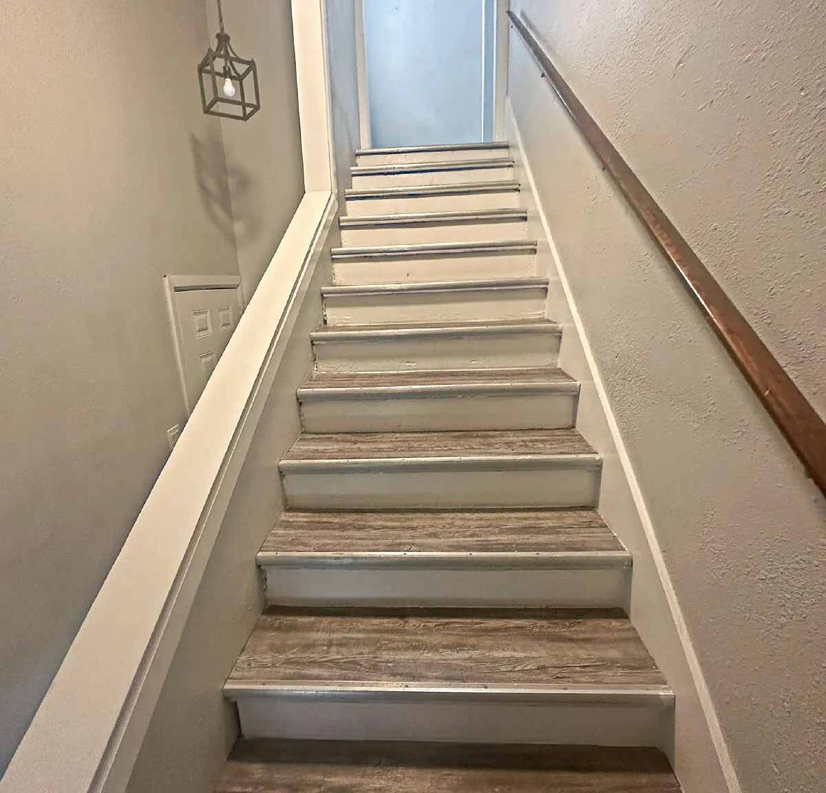 3 bed, 1.0 bath, 800 sqft, $1,100 — Photo 4