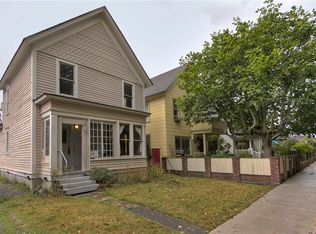 2217 Walnut St, Bellingham, WA 98225