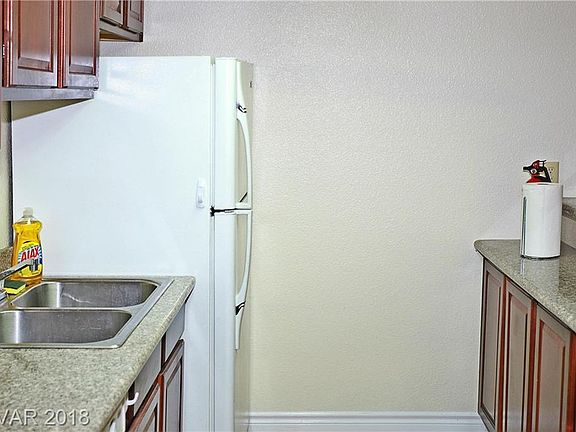 3rd image of 5075 Indian River Dr Unit 173