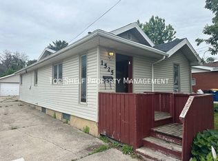 1525 Royer St, Des Moines, IA 50316