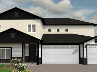 1022 N Walnut St, Woodlake, CA