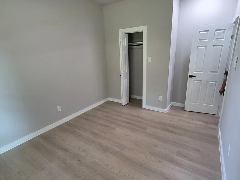111 S 70th St #1 — Photo 10