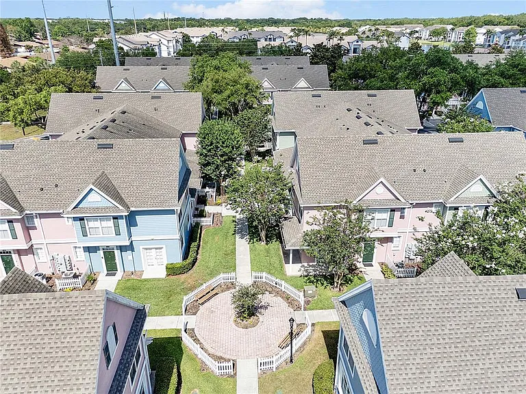 4007 Venetian Bay Dr #105 — Photo 21