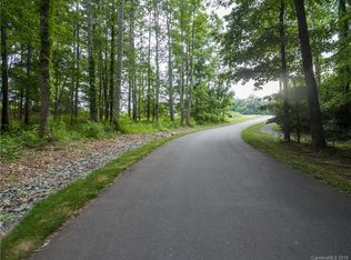 1469 Shinnville Rd, Cleveland, NC 27013