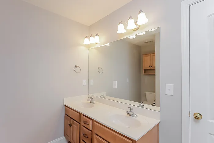 8749 Lindsey Ln — Photo 6