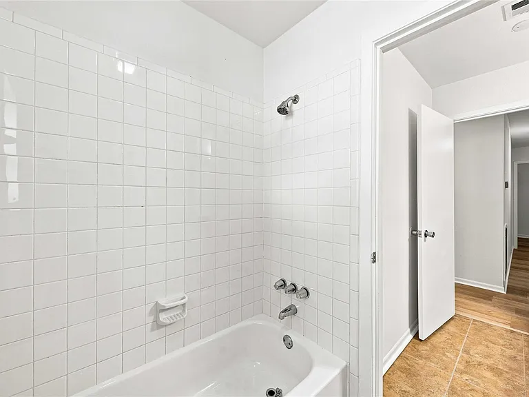 6215 Queensloch Dr — Photo 33