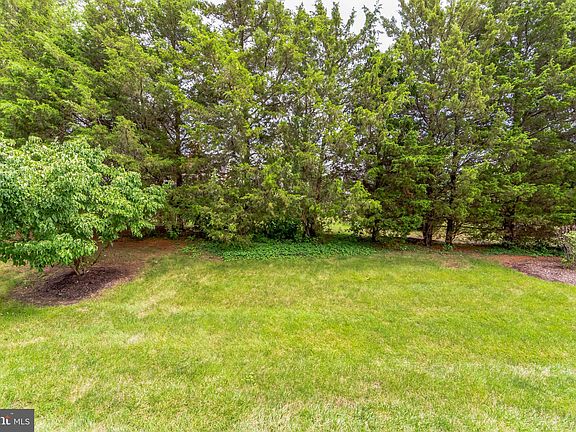 2nd image of 46 N Calder Way
