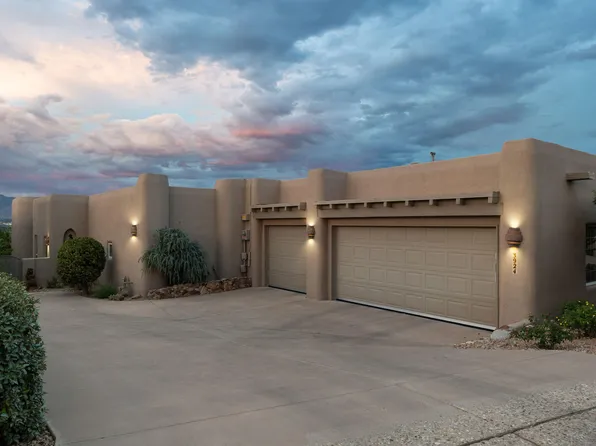 3924 Oxbow Village Ln NW, Albuquerque, NM 87120