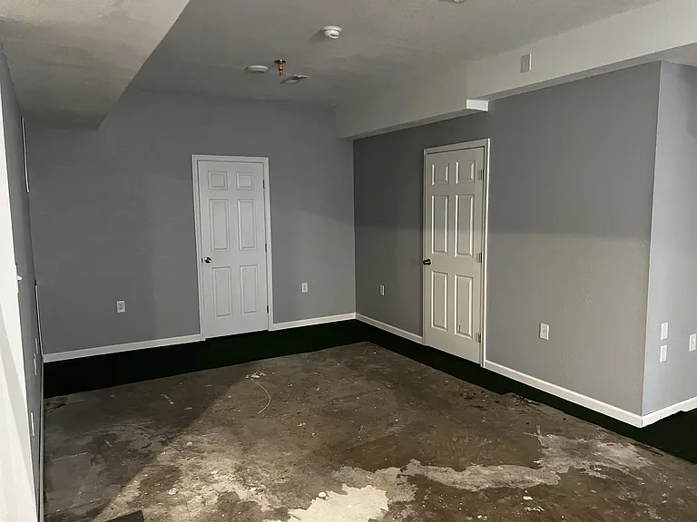 200 E King St #C — Photo 7