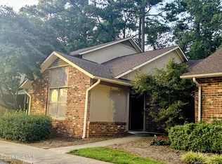 2005 Quail Ridge Rd APT E, Greenville, NC 27858