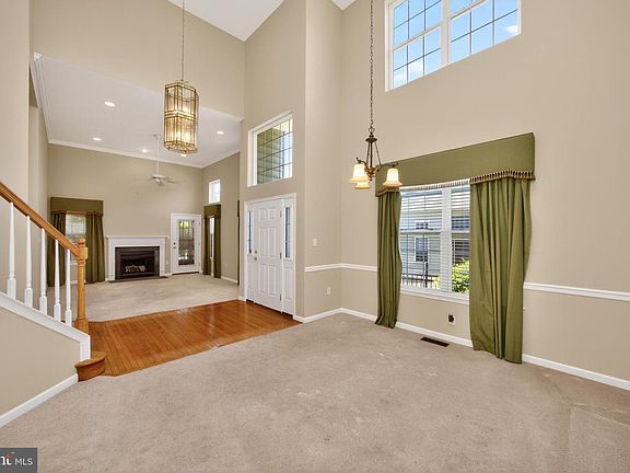 4th image of 204 Ridgeview Dr