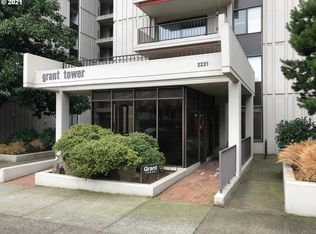 2221 SW 1st Ave APT 123, Portland, OR 97201