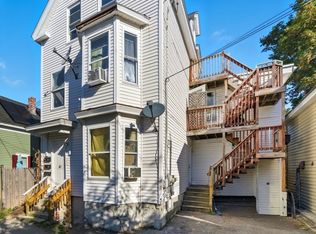 41 W L St, Lowell, MA 01850