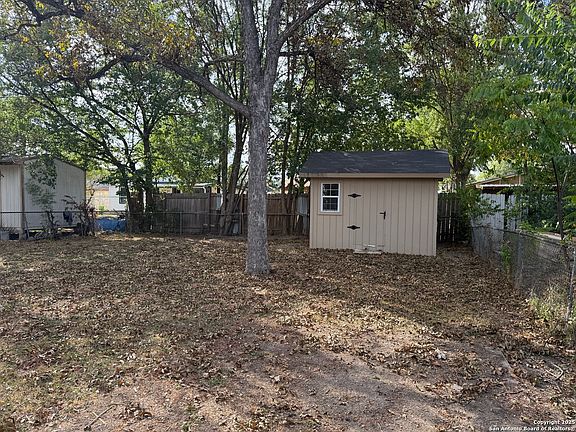 5th image of 122 Mascasa