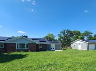 8901 Scott Hill Dr, Catlettsburg, KY 41129