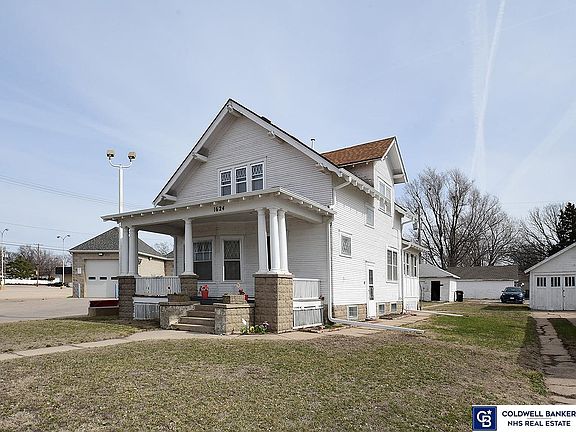 2nd image of 1624 N Lincoln Ave