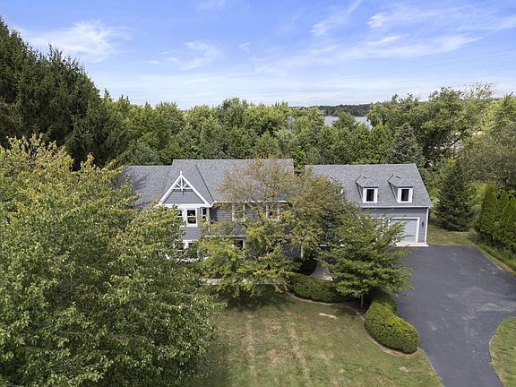 4th image of 5040 Sunbury Rd