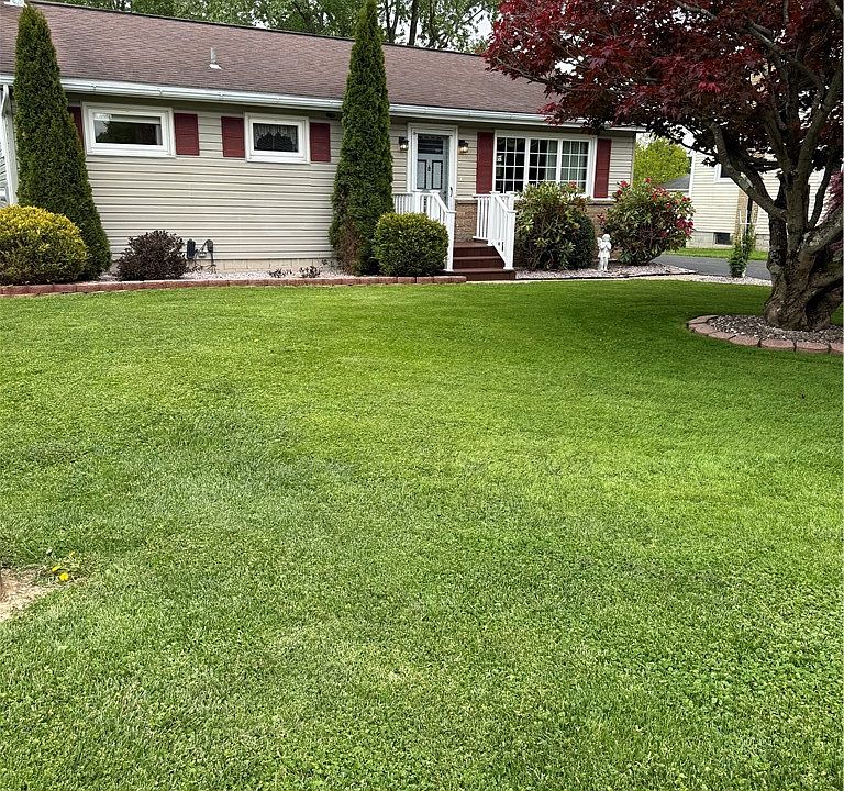 1st image of 803 S Scotland Ln