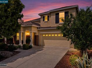 1248 Oak Knoll Dr, Concord, CA 94521
