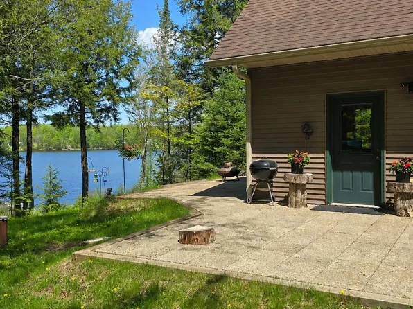 W11132 Zerngable Rd, Park Falls, WI 54552