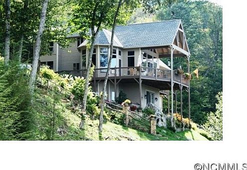 1st image of 820 Overlook Dr