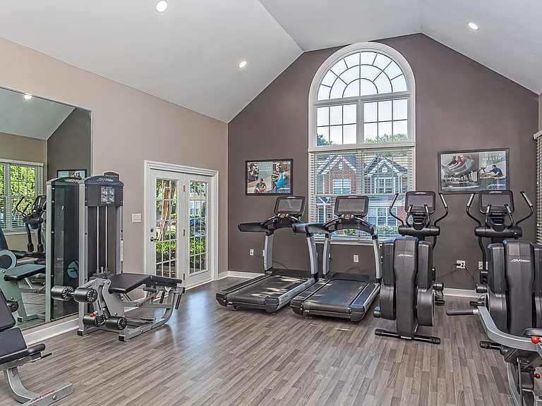 Gayton Pointe Townhomes — Photo 17
