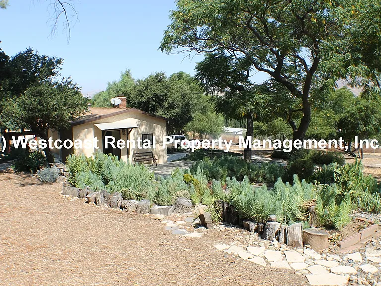 6360 Pacific Ridge Rd — Photo 9