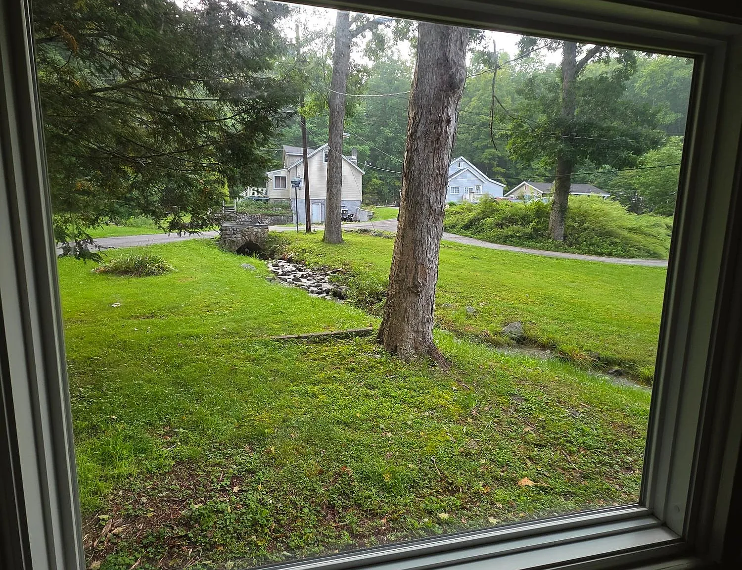 1 bed, 1.0 bath, 475 sqft, $1,300 — Photo 2