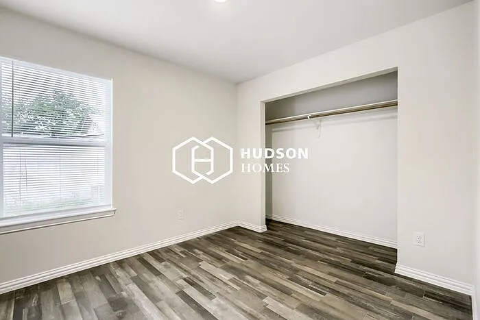 1614 Bryan Ave #B — Photo 9