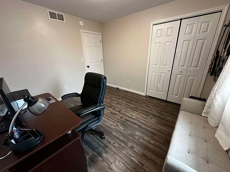 22615 Richmond Ln — Photo 22