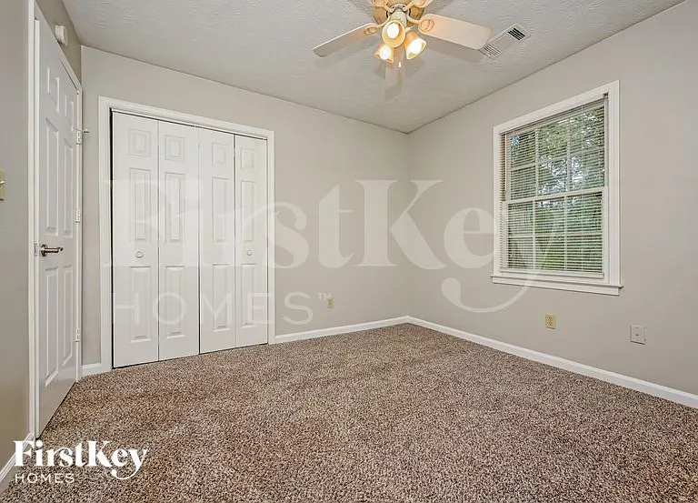 1411 Windy Hill Ct SE — Photo 12