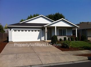1777 SW 27th St, Troutdale, OR 97060