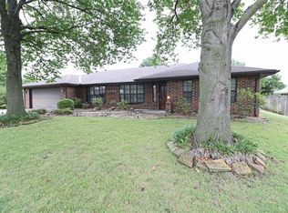 3200 Brighton Ln, Bartlesville, OK 74006