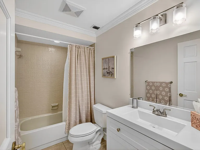 119 Club Dr — Photo 25