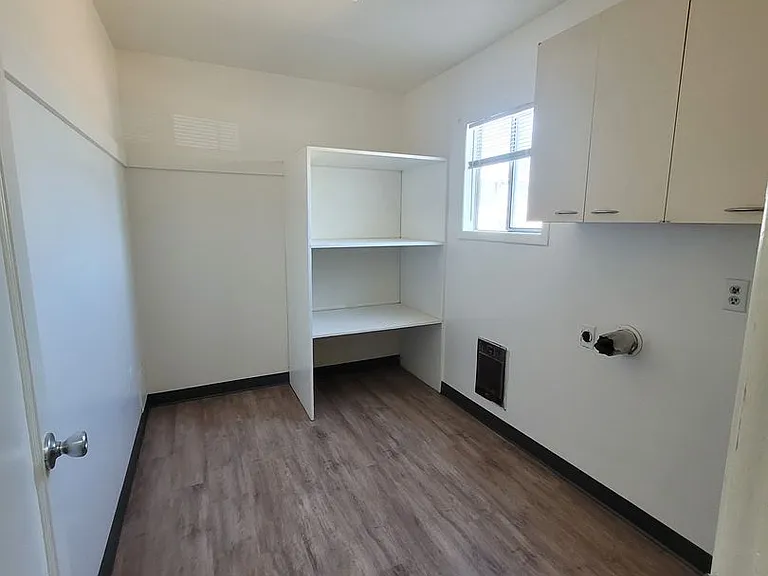821 Cannon Ln — Photo 15