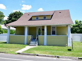 2775 Milburn Ave, Baldwin, NY 11510