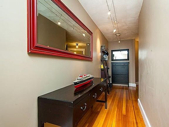 5th image of 25 South St APT 4