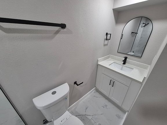 5th image of 1519 McKee St Unit 4