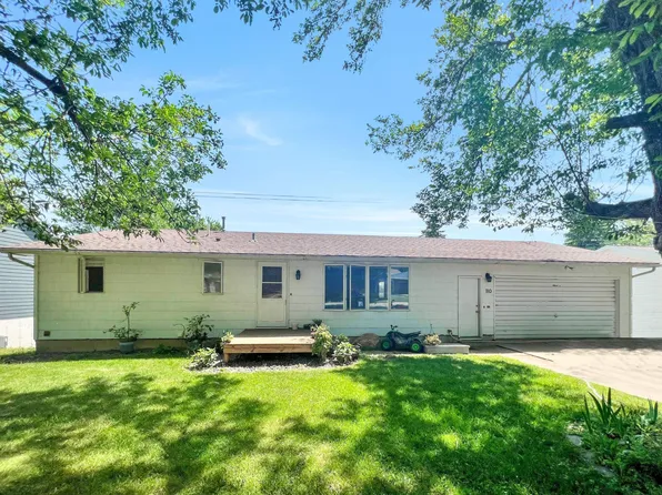 110 2nd Ave NE, Clarks Grove, MN 56016